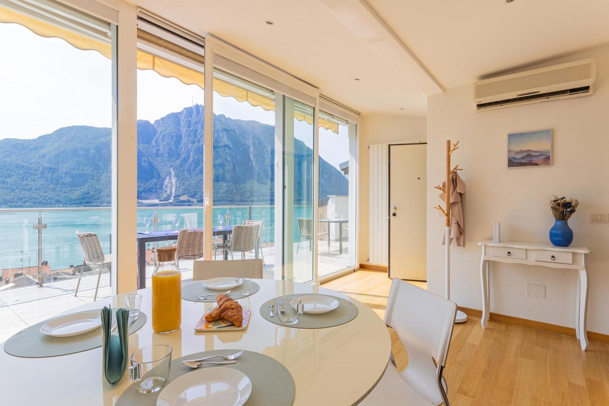 Ferienwohnung Casa Madlen - Bright Attic With Marvelous View Campione dʼItalia Exterior foto